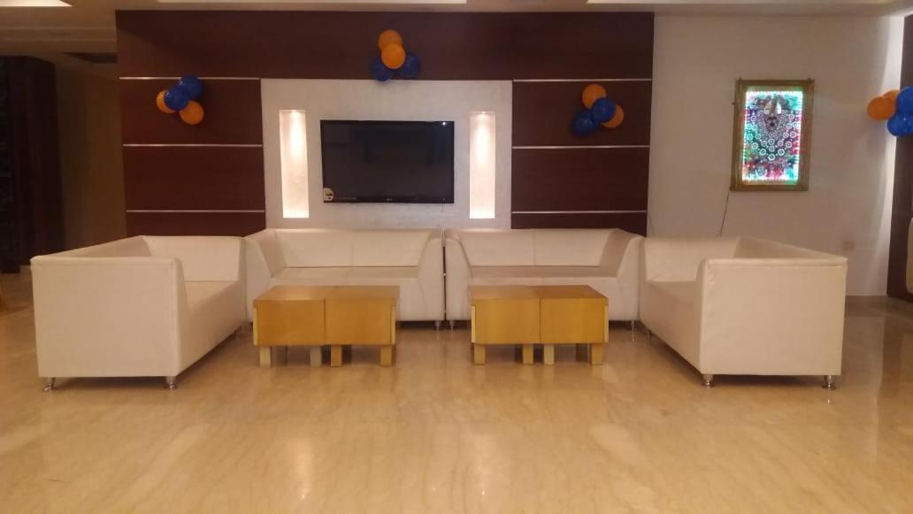 Hotel Yash Inn Mirzāpur Buitenkant foto