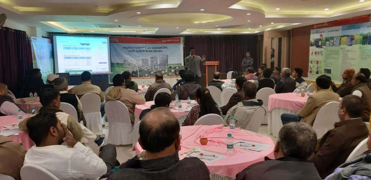 Hotel Yash Inn Mirzāpur Buitenkant foto